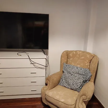 La Zona Mas Animada De Castro, Bares Y Restaurantes Appartement *